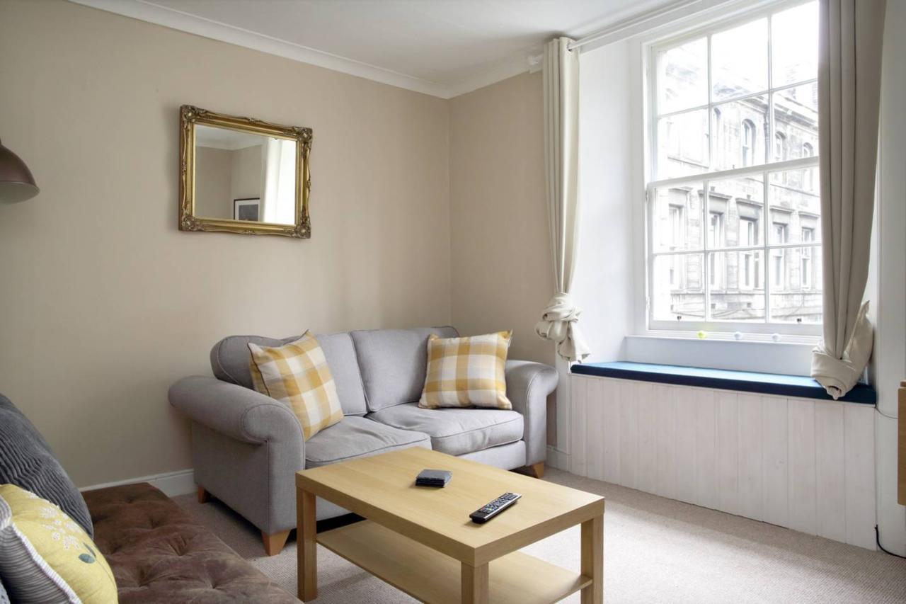 אדינבורו Two Bedroom Flat By Royal Mile! מראה חיצוני תמונה